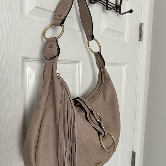 Guess hand bag . New without tag - Picture 3 of 3